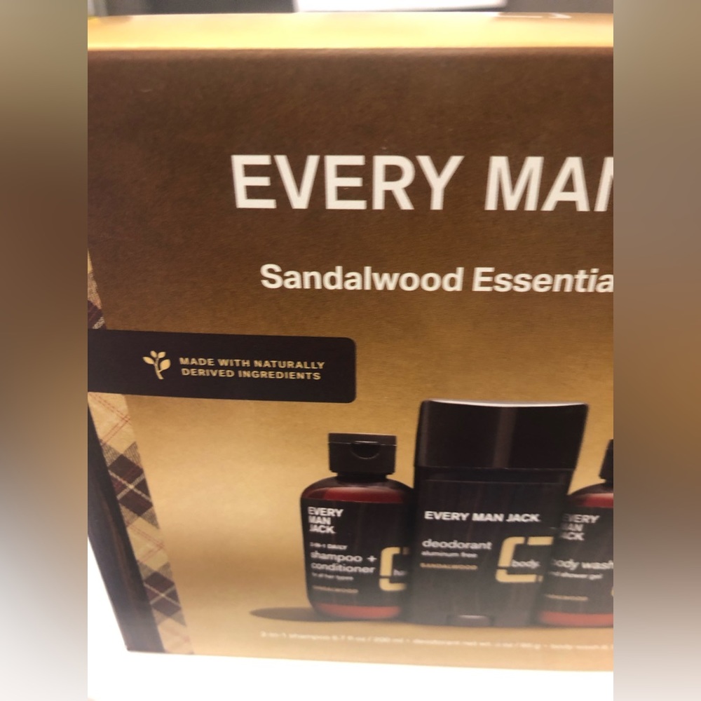 Every Man Jack Sandalwood Essentials Body Kit NEW